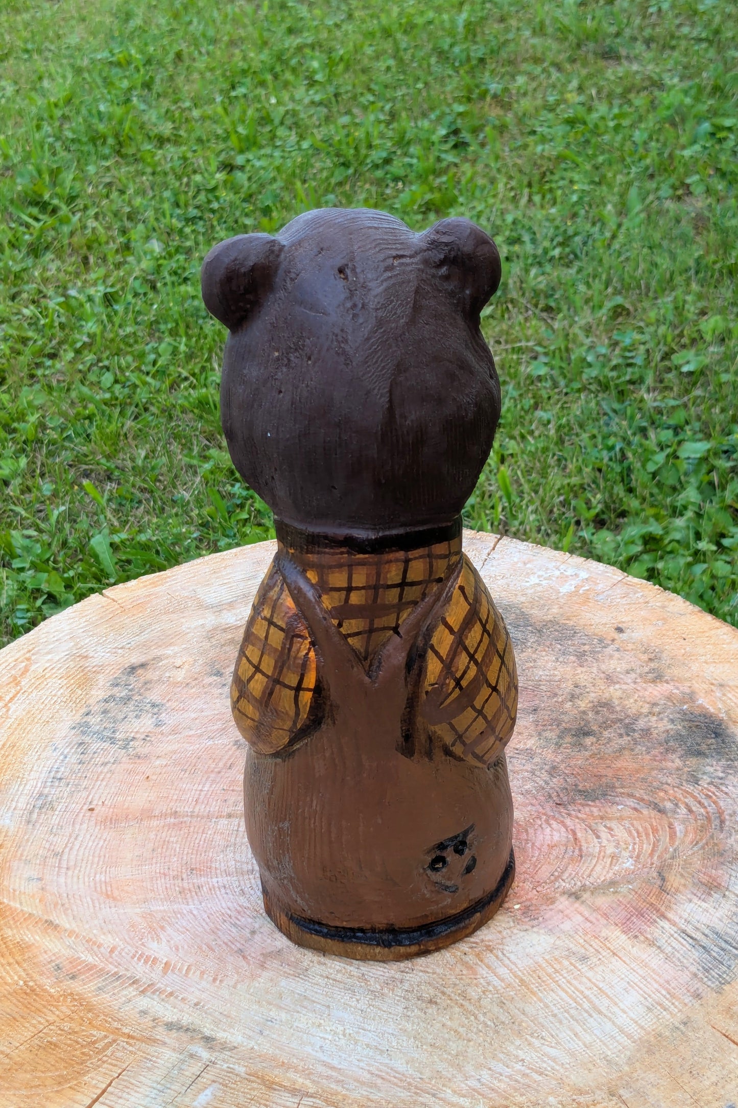 #0003 Bibbed bear