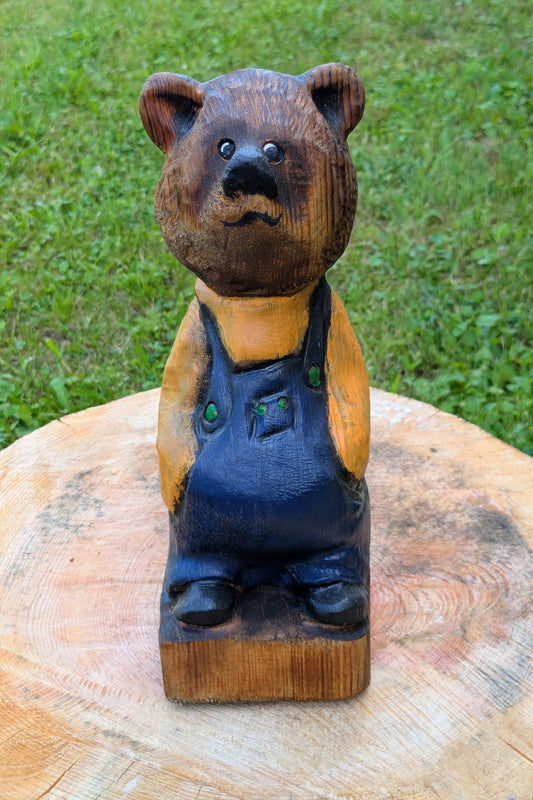 #0012 Bibbed bear