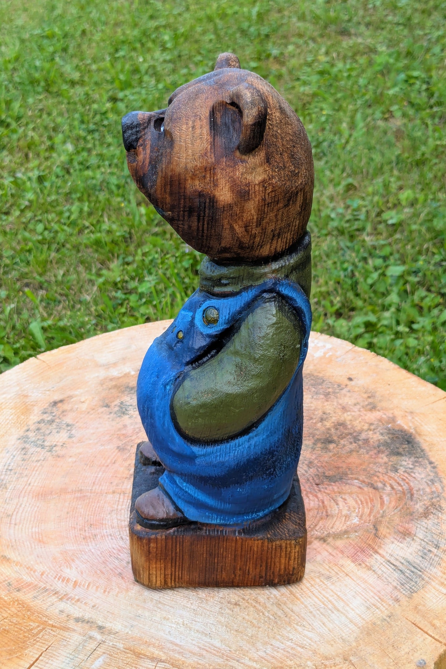 #0014 Bibbed bear