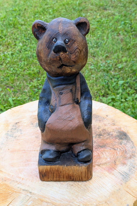 #0016 Bibbed bear