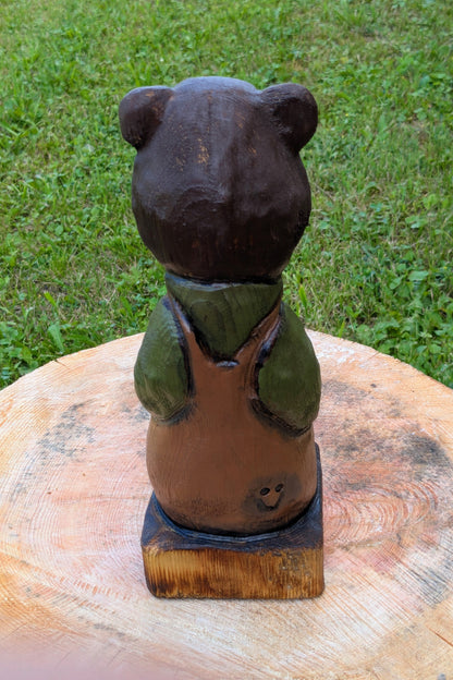 #0030 Bibbed bear