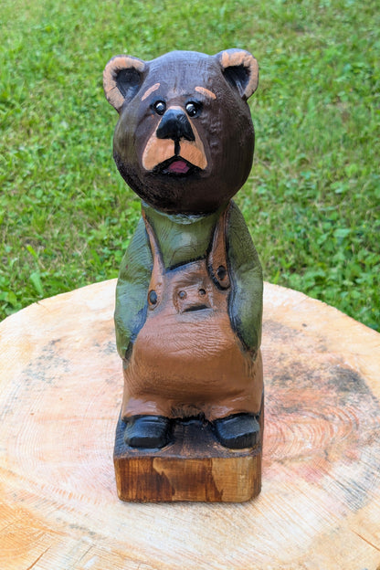 #0030 Bibbed bear