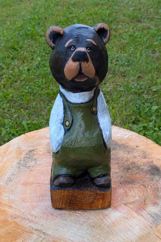 #0032 Bibbed bear