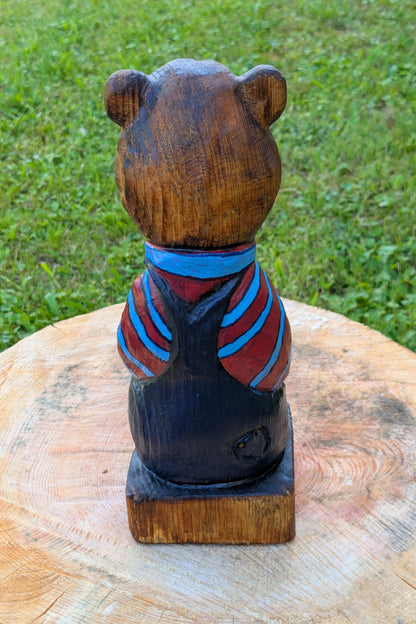 #0034 Bibbed bear