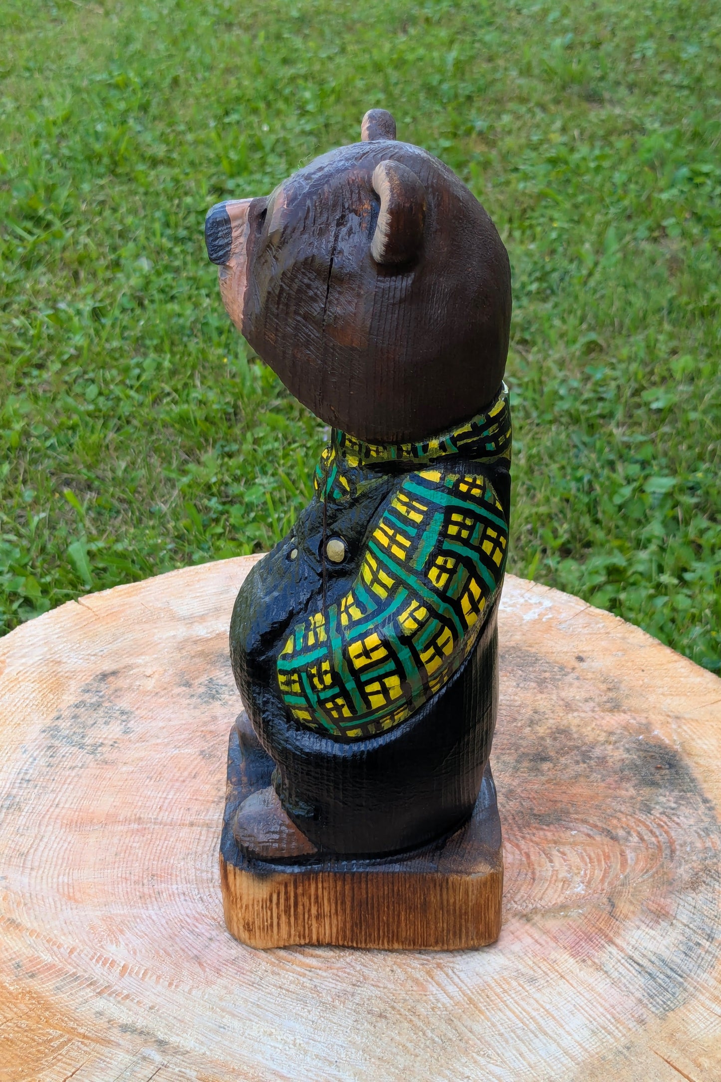 #0035 Bibbed bear