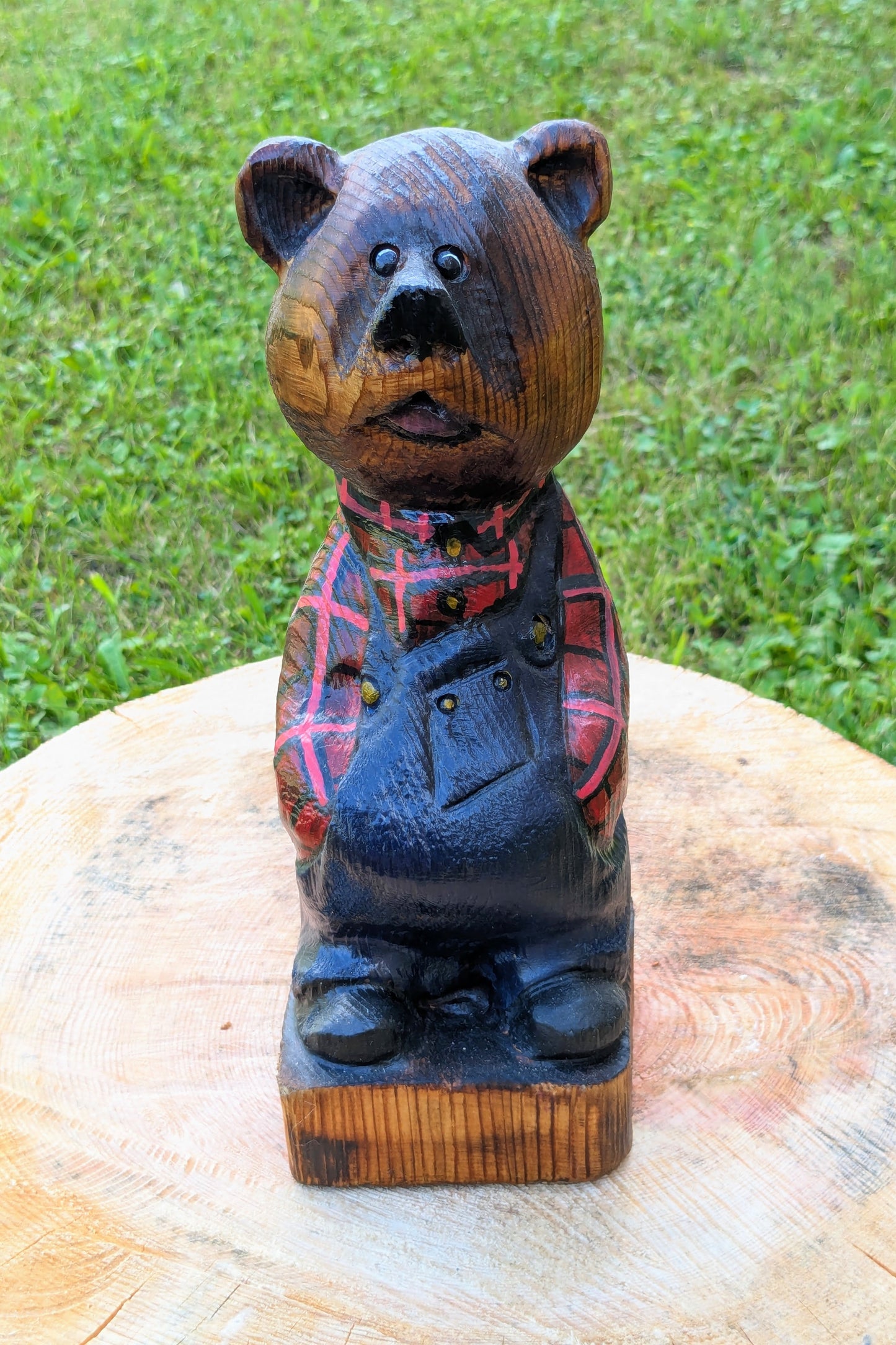 #0036 Bibbed bear