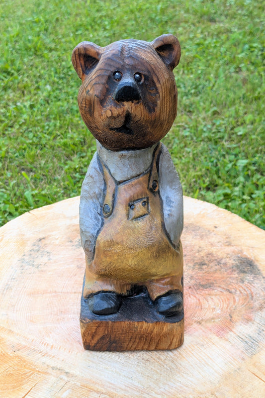 #0039 Bibbed bear