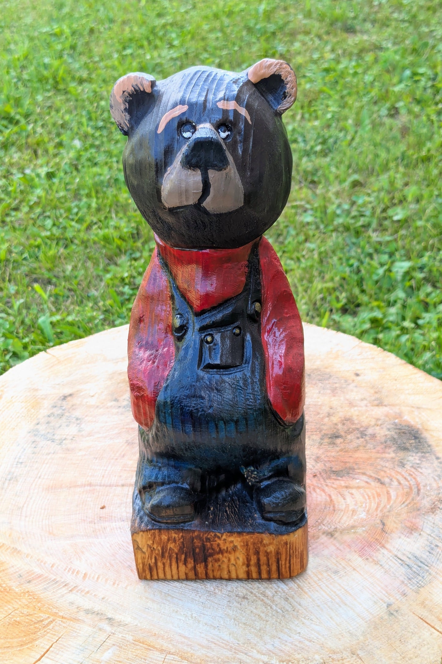 #0040 Bibbed bear