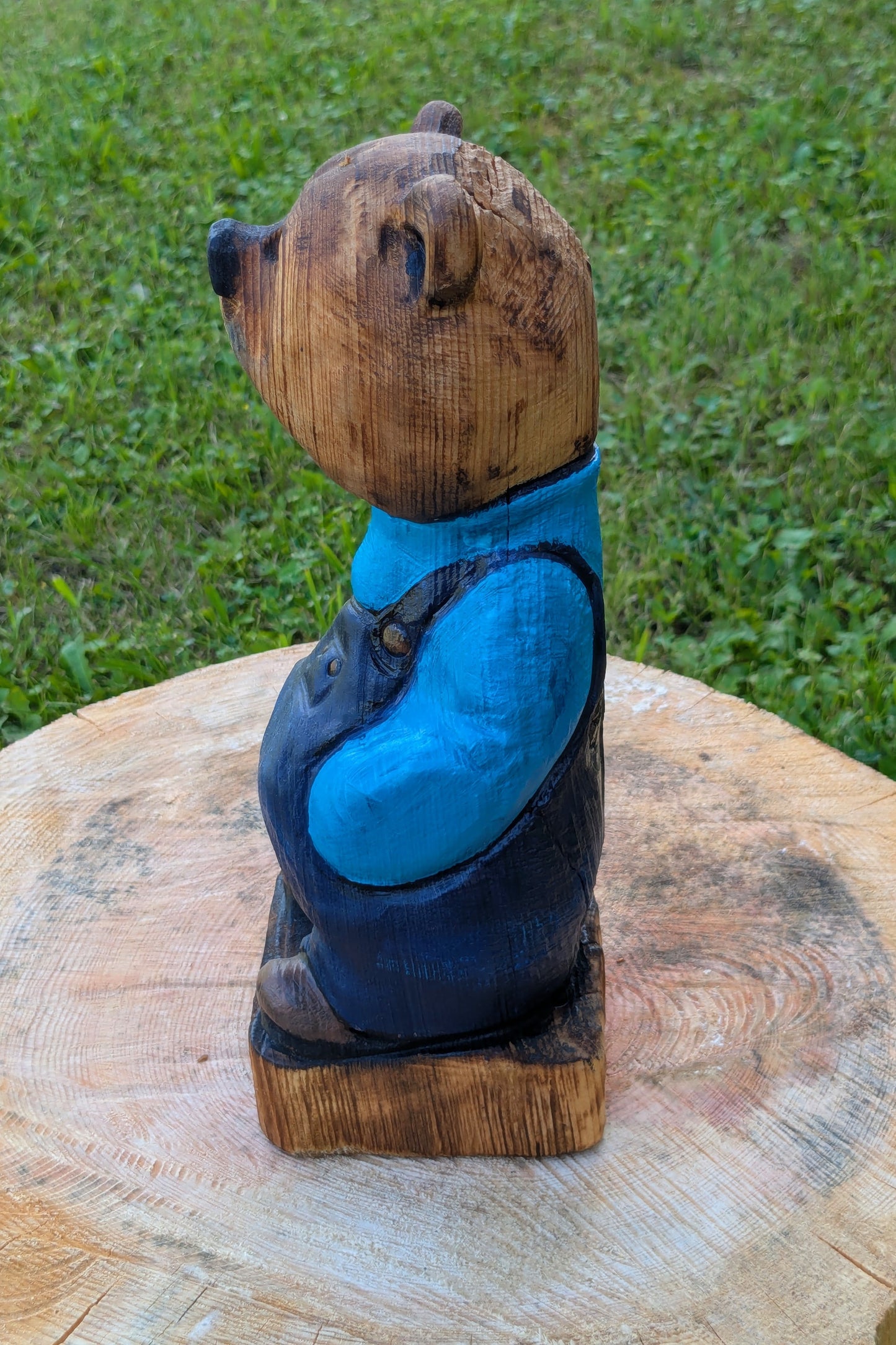 #0043 Bibbed bears
