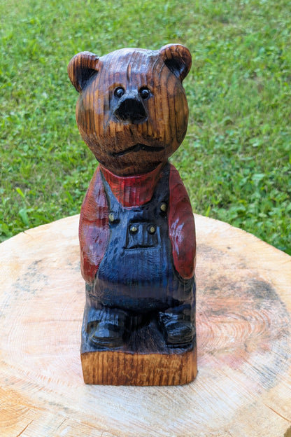 #0048 Bibbed bear