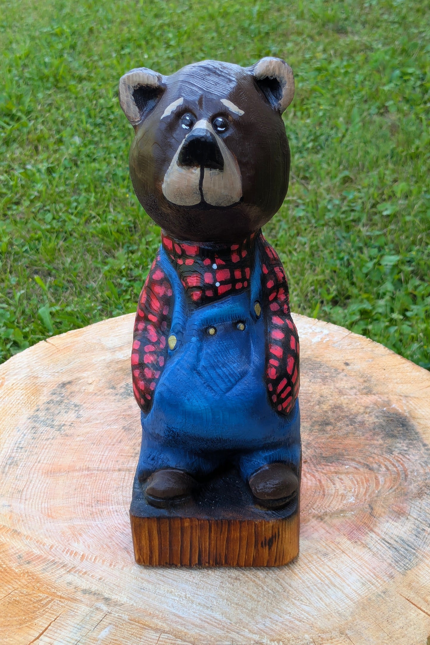 #0050 Bibbed bear