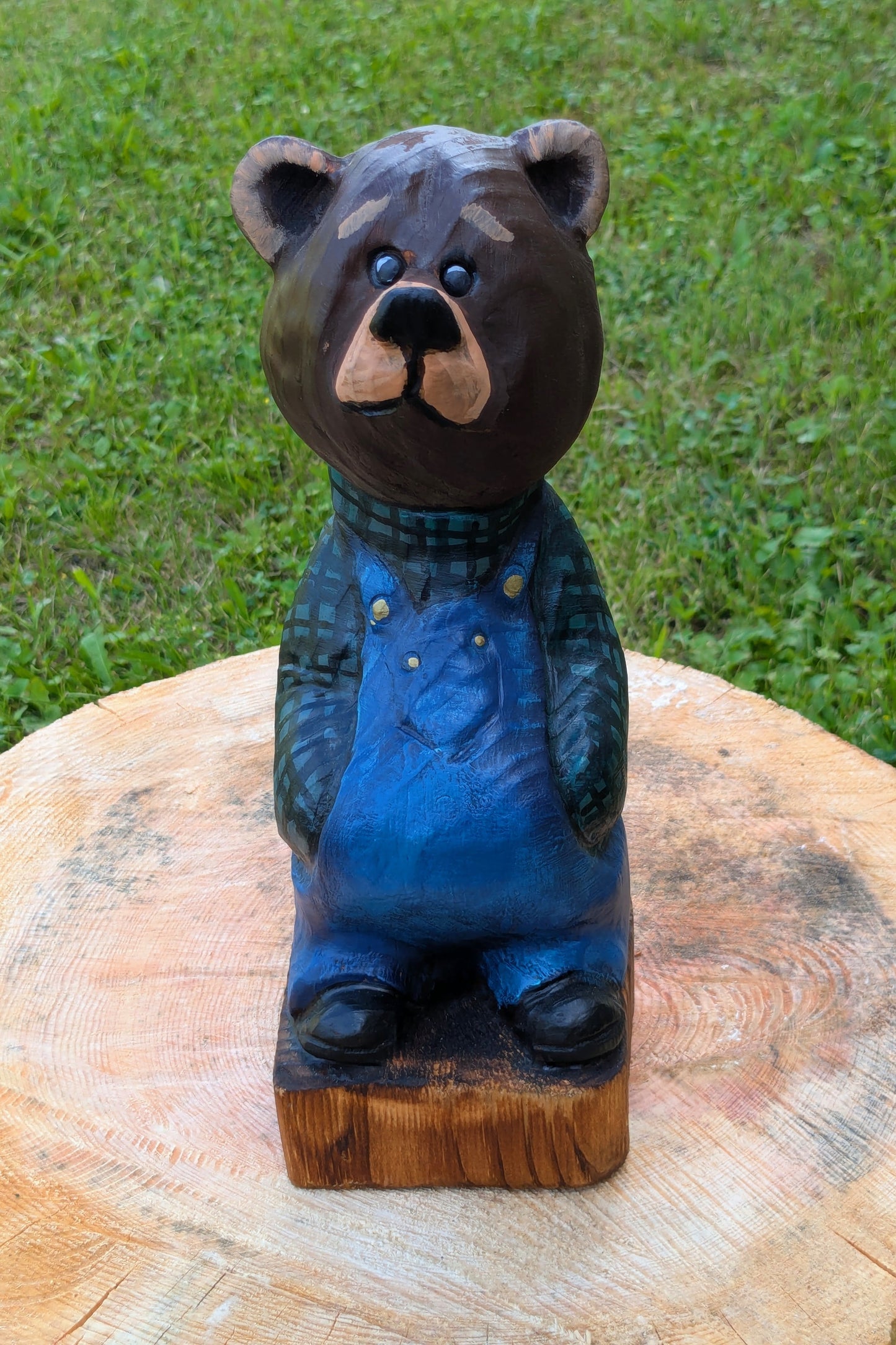 #0053 Bibbed bear