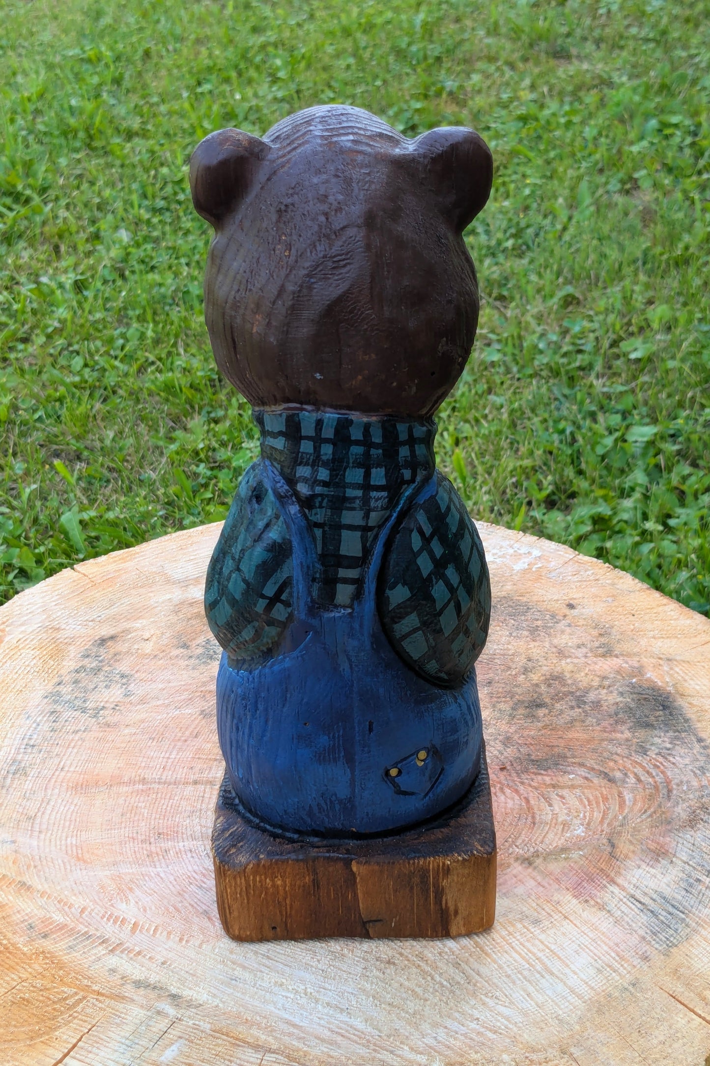 #0055 Bibbed bear