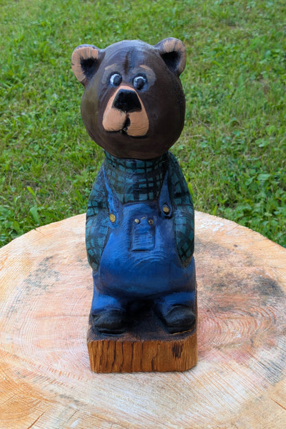 #0055 Bibbed bear