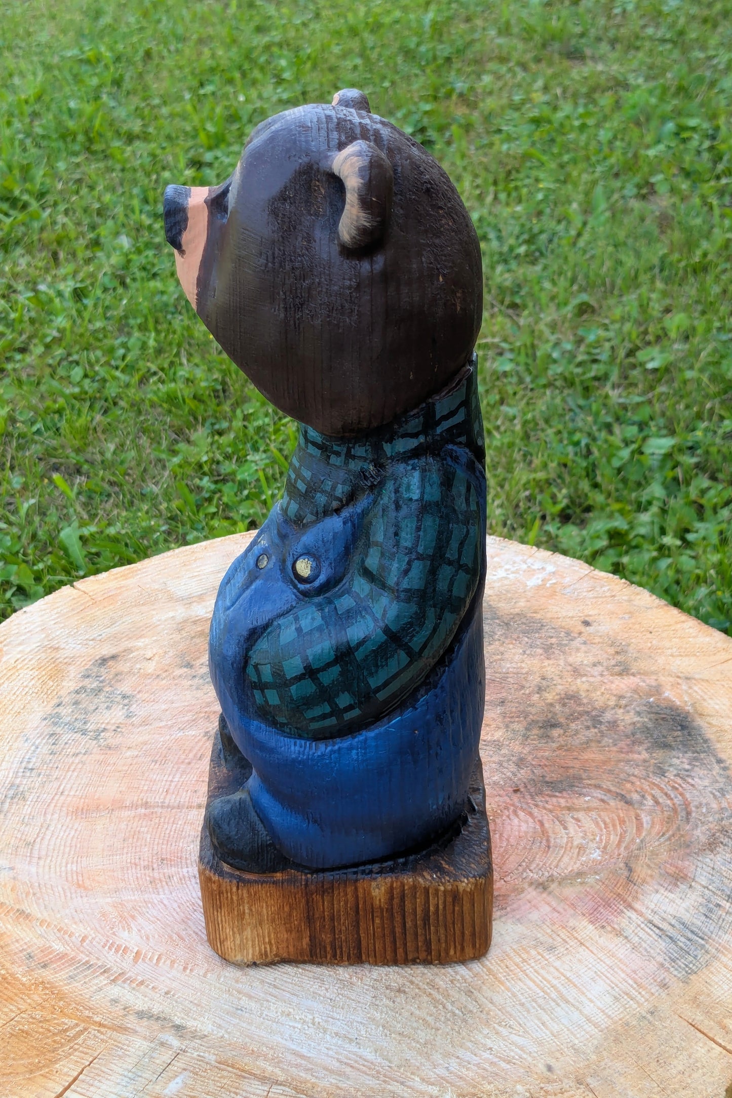 #0055 Bibbed bear
