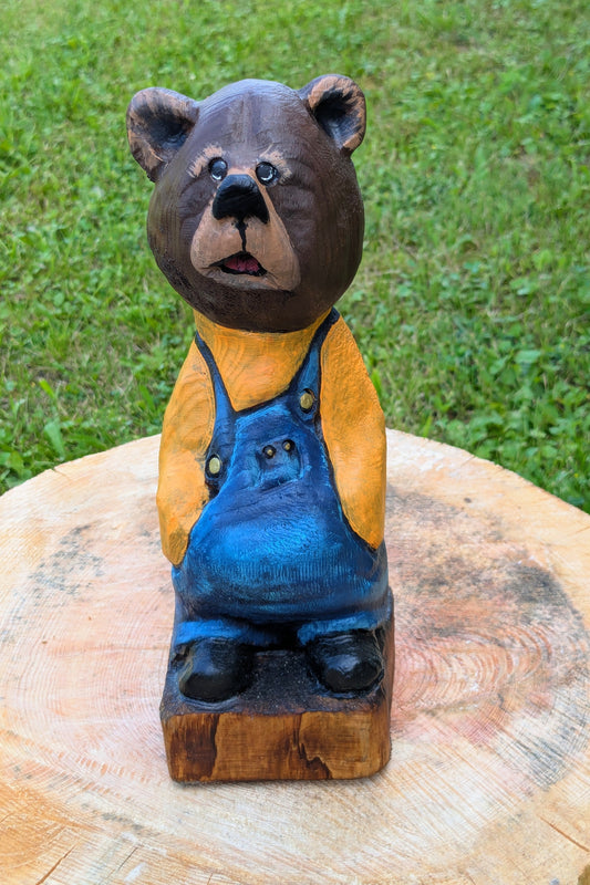 #0057 Bibbed bear