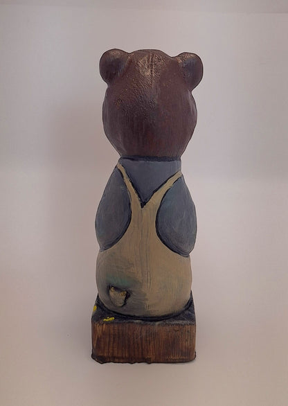 #0049 Bibbed bear