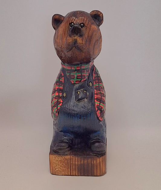 #0038 Bibbed bear