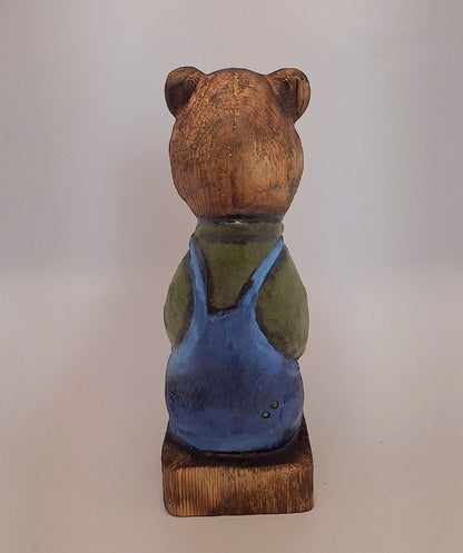 #0014 Bibbed bear