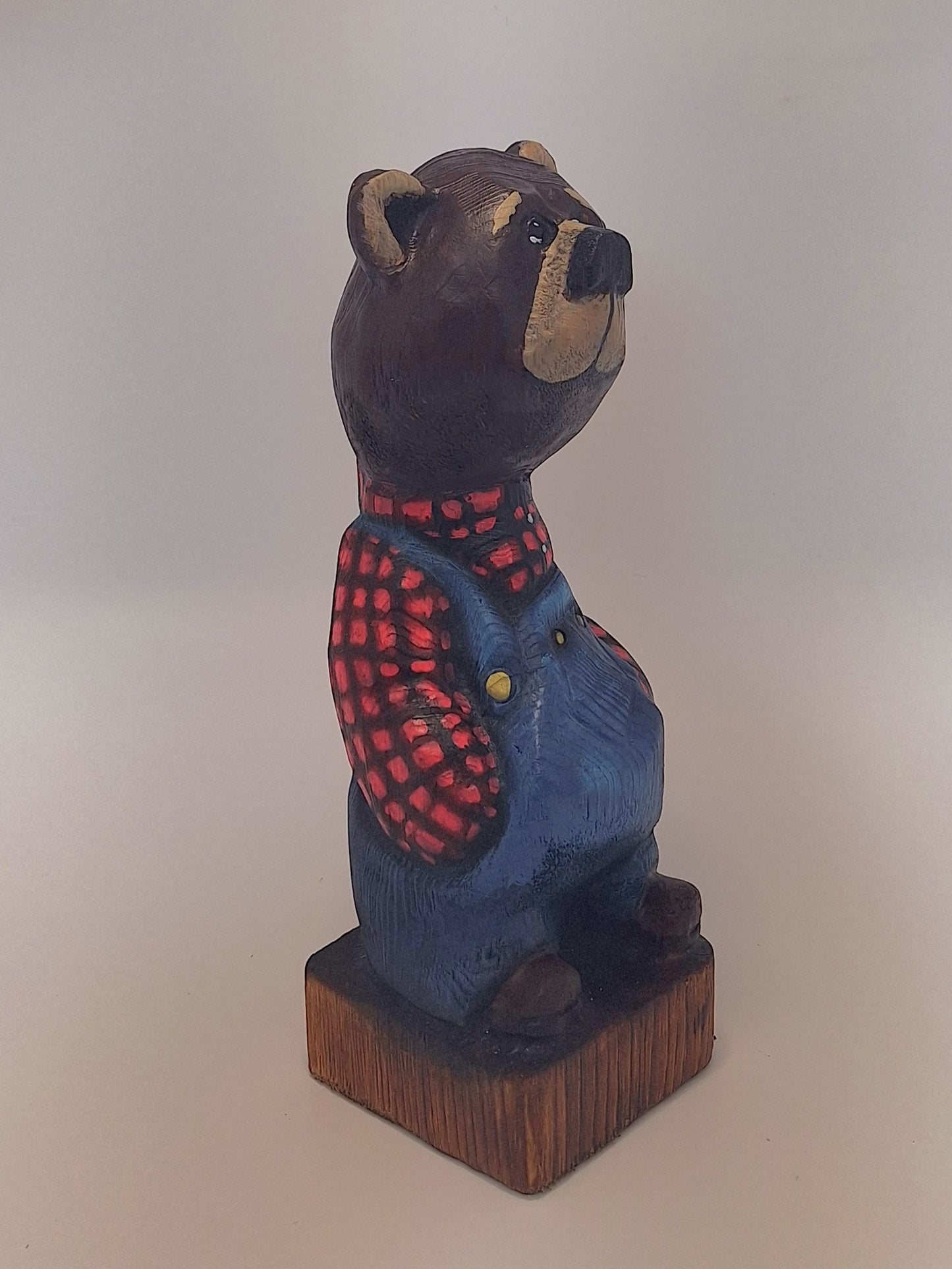 #0050 Bibbed bear
