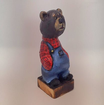 #0029 Bibbed bear