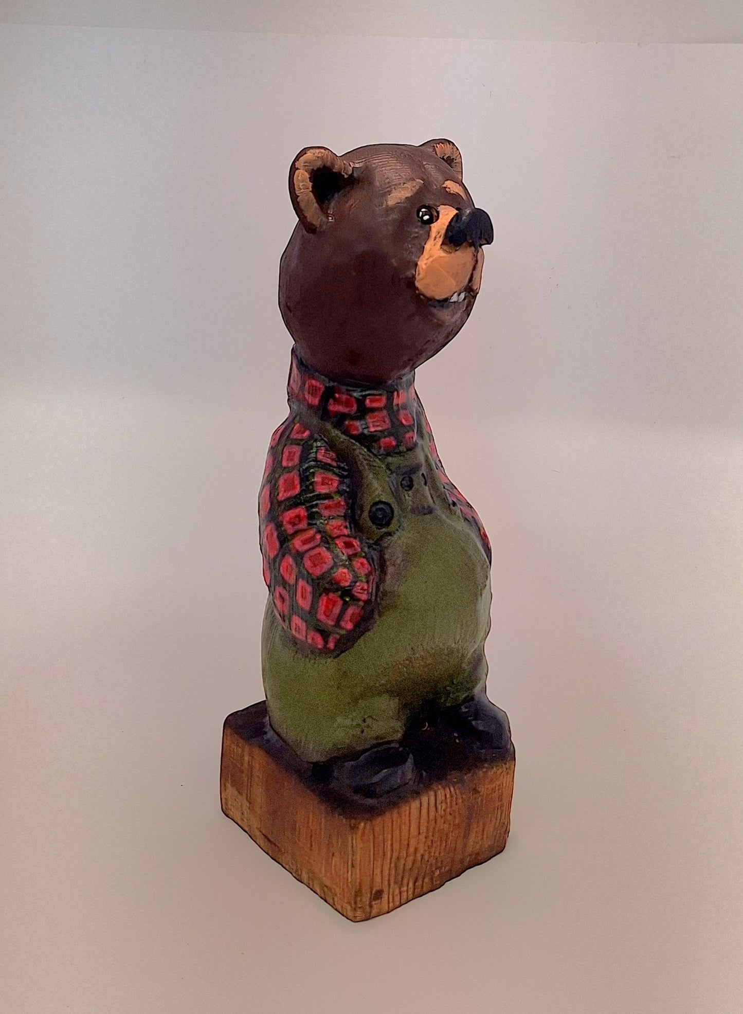 #0001 Bibbed bear