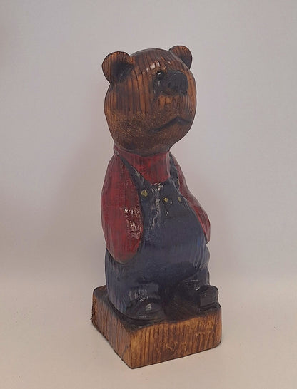#0048 Bibbed bear