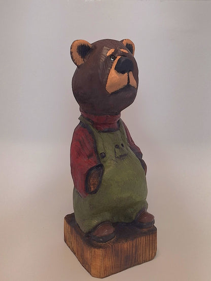 #0004 Bibbed bear