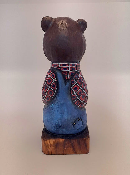 #0054 Bibbed bear