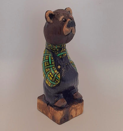 #0035 Bibbed bear