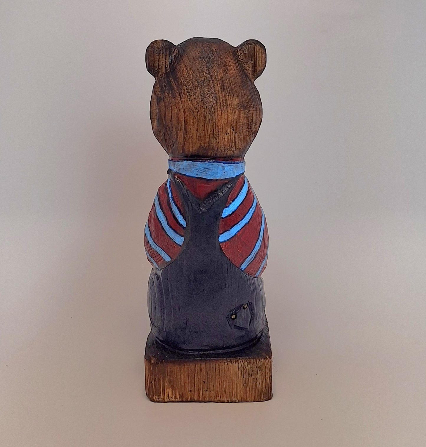 #0034 Bibbed bear