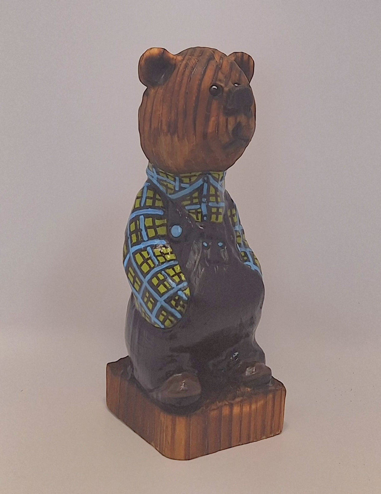 #0045 Bibbed bear