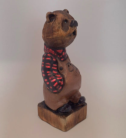 #0020 Bibbed bear