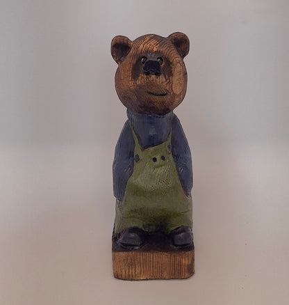 #0013 Bibbed bear