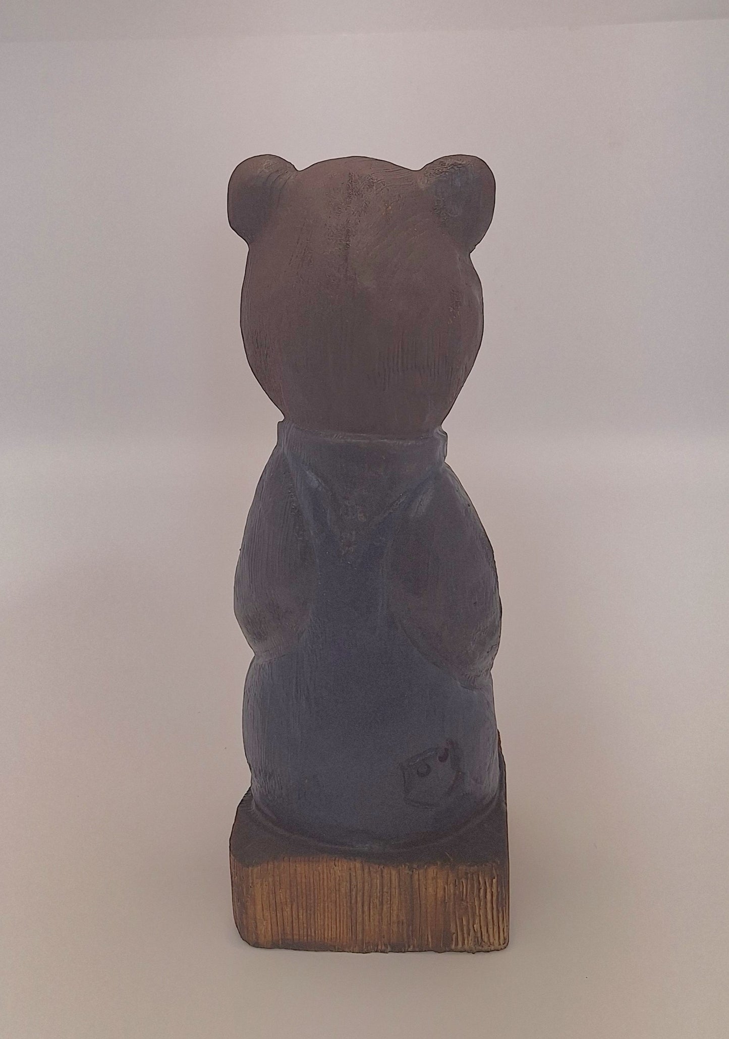 #0031 Bibbed bear