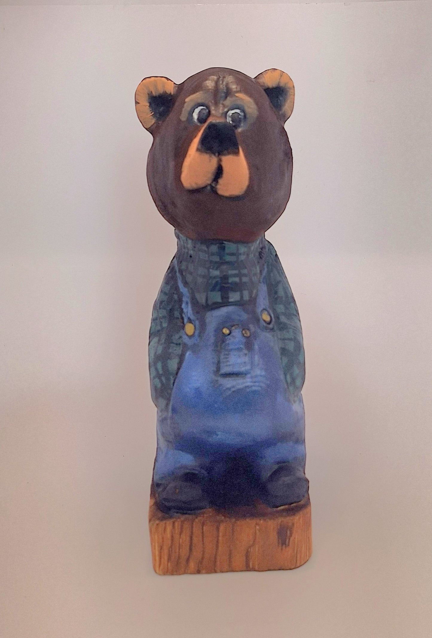 #0055 Bibbed bear