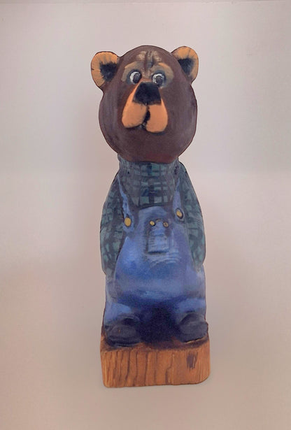 #0055 Bibbed bear