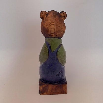 #0041 Bibbed bear