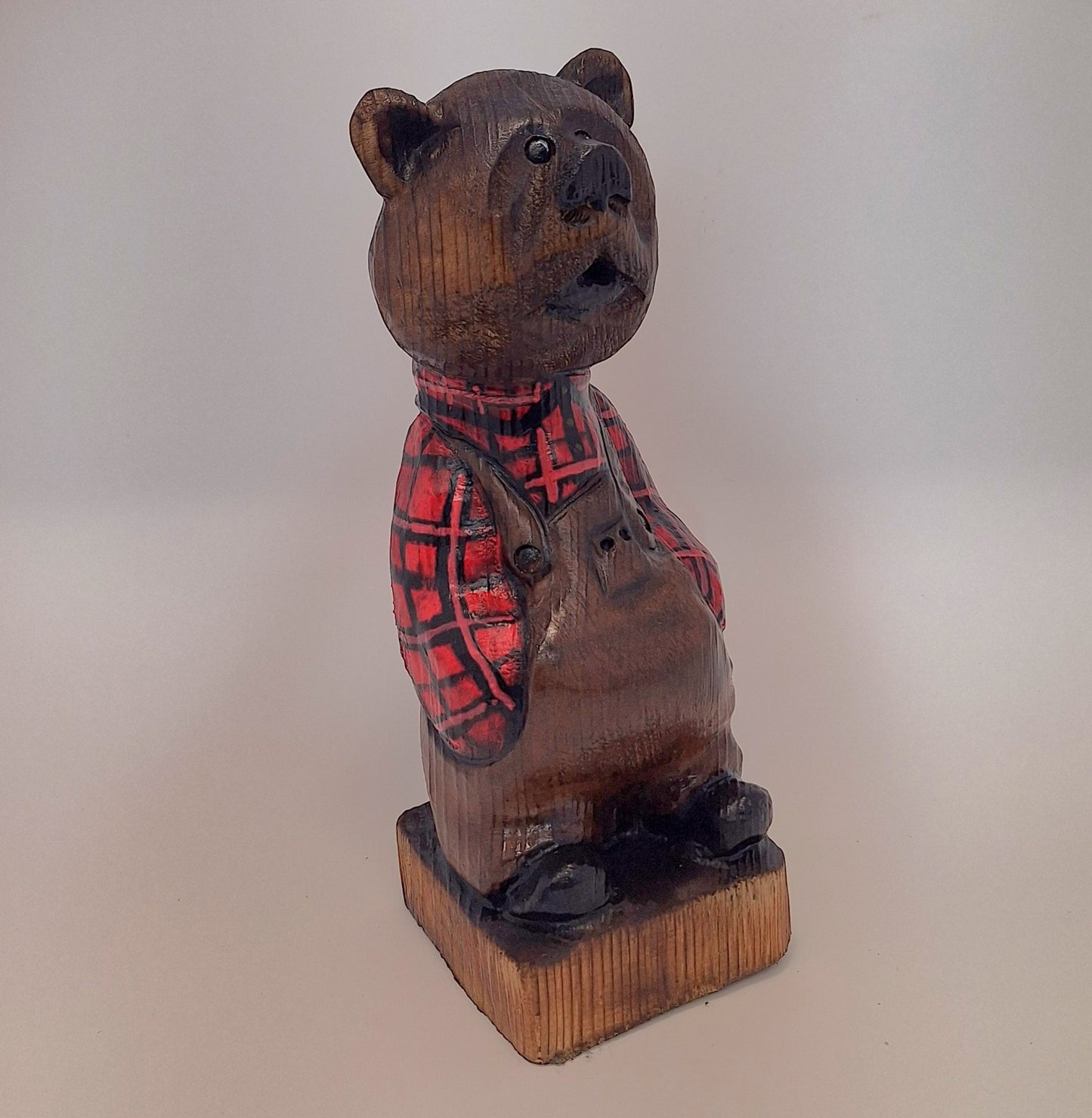 #0007 Bibbed bear
