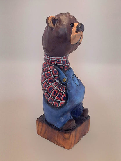 #0054 Bibbed bear