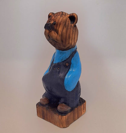 #0037 Bibbed bear