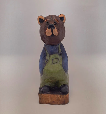 #0019 Bibbed bear