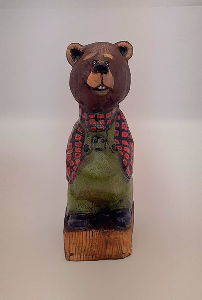#0001 Bibbed bear