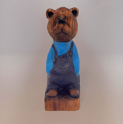 #0037 Bibbed bear