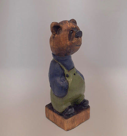 #0013 Bibbed bear