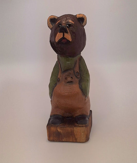 #0030 Bibbed bear
