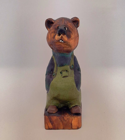 #0026 Bibbed bear