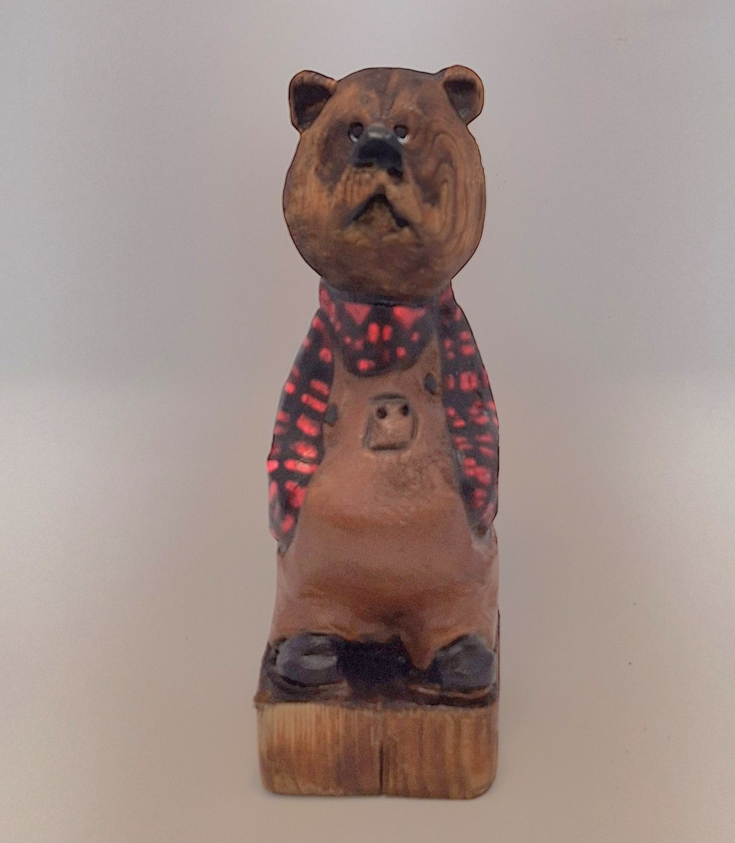 #0020 Bibbed bear