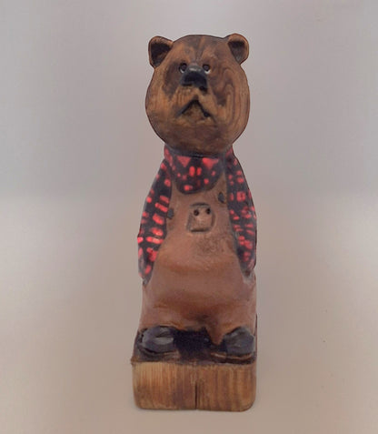 #0020 Bibbed bear