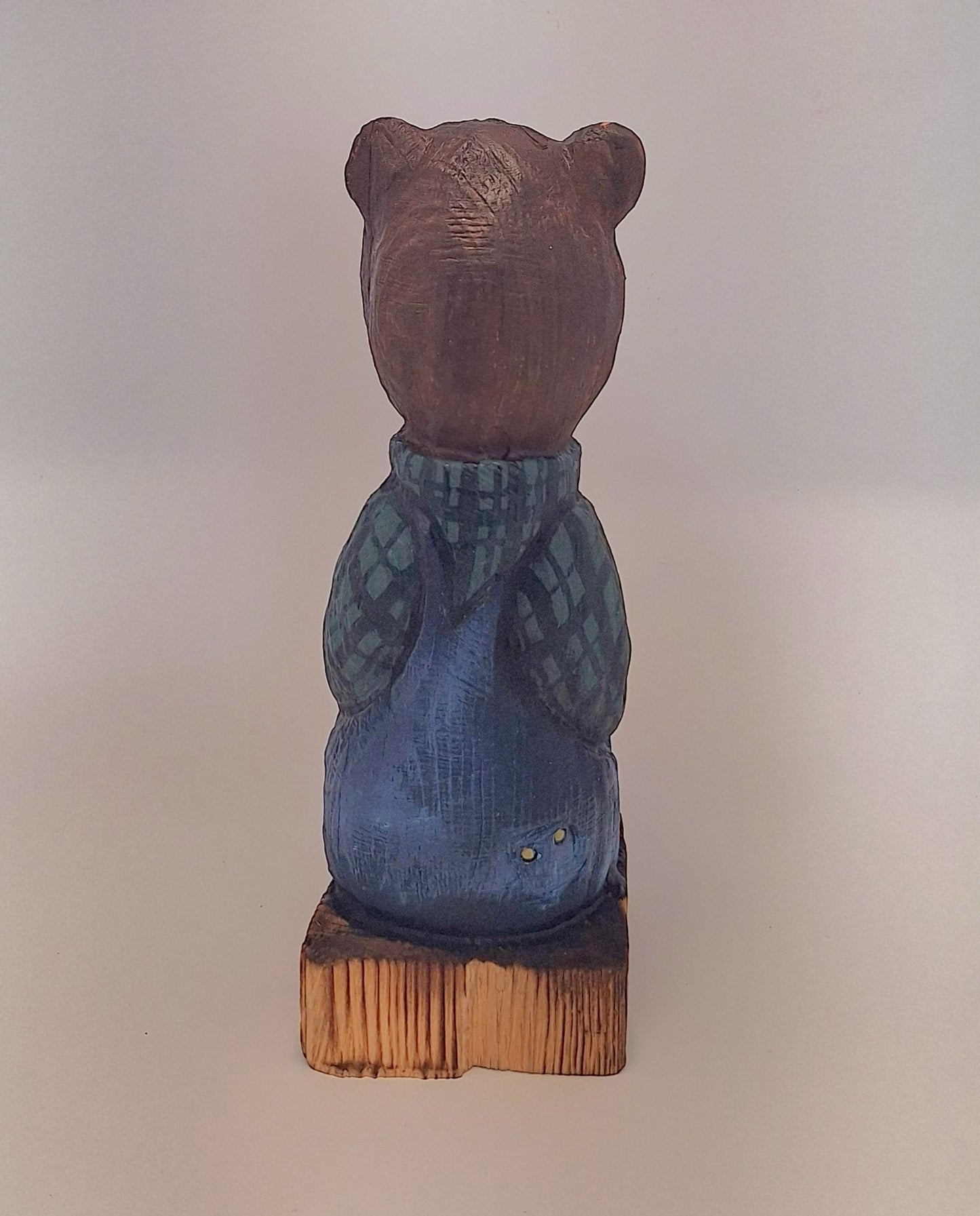 #0051 Bibbed bear
